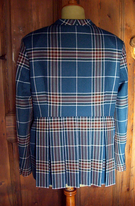 Veste faite en tartan Leblant-Macqueron (restricted) de chez Marton Mills